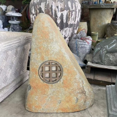 青石草坪燈2.jpg 青石草坪燈2.jpg